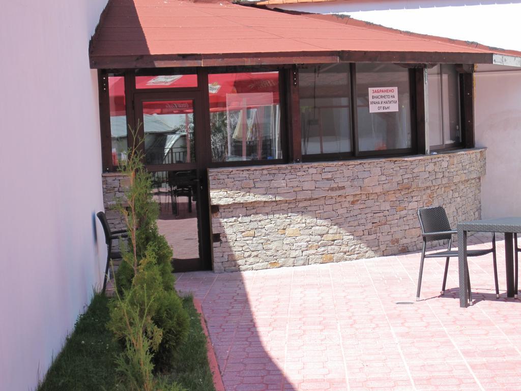 Hotel Deyanira Gorno Dryanovo Exterior foto